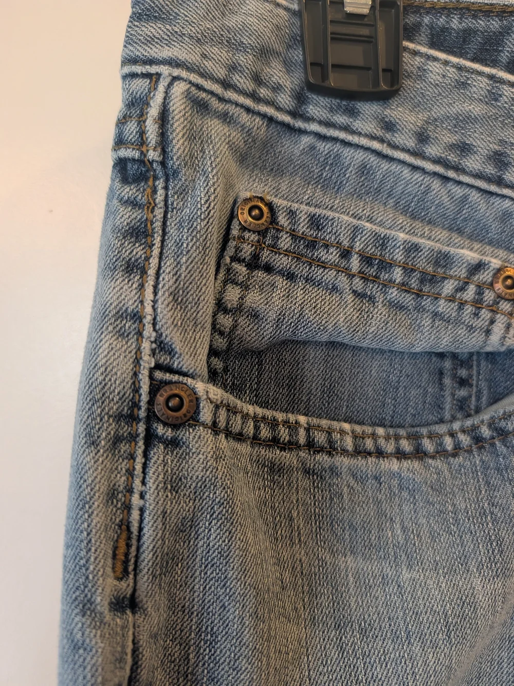 Wrangler Light Blue Relaxed Bootcut Men’s Jeans